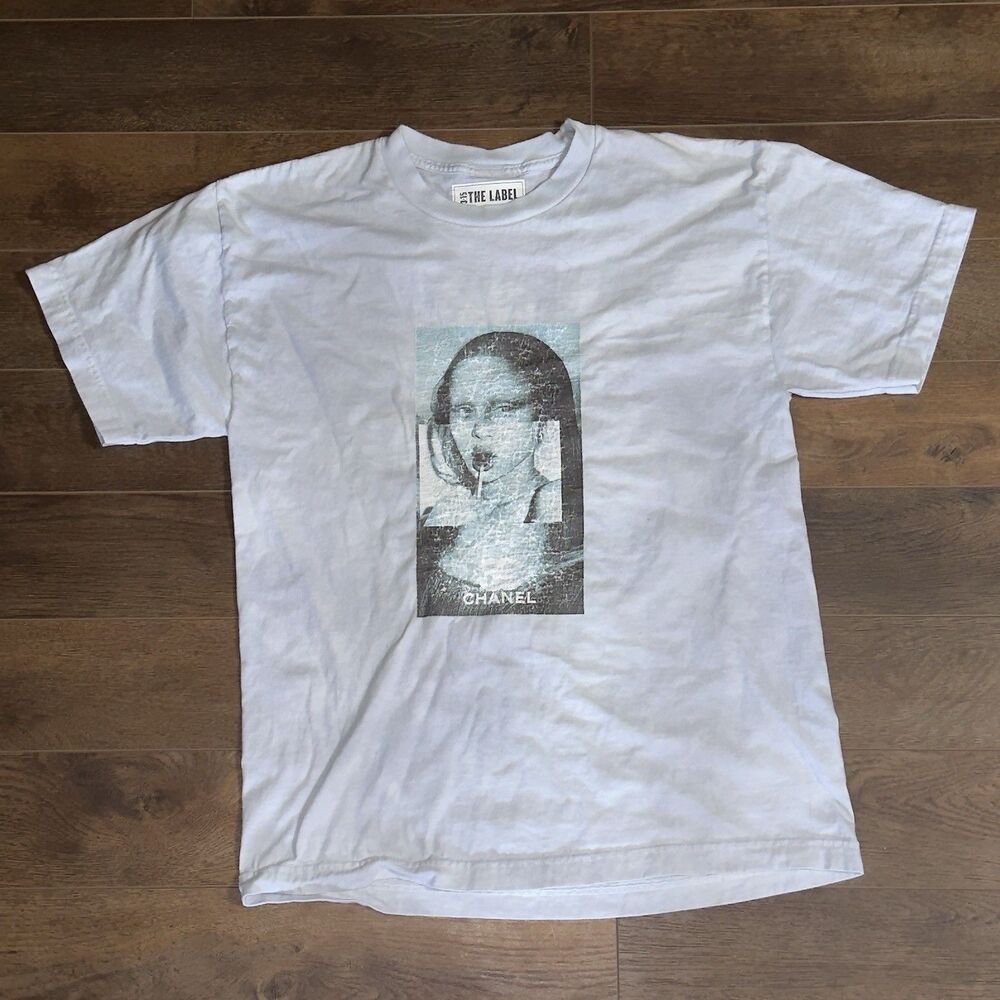 3:15 The Label Sz Medium Mona Lisa Chanel Tee